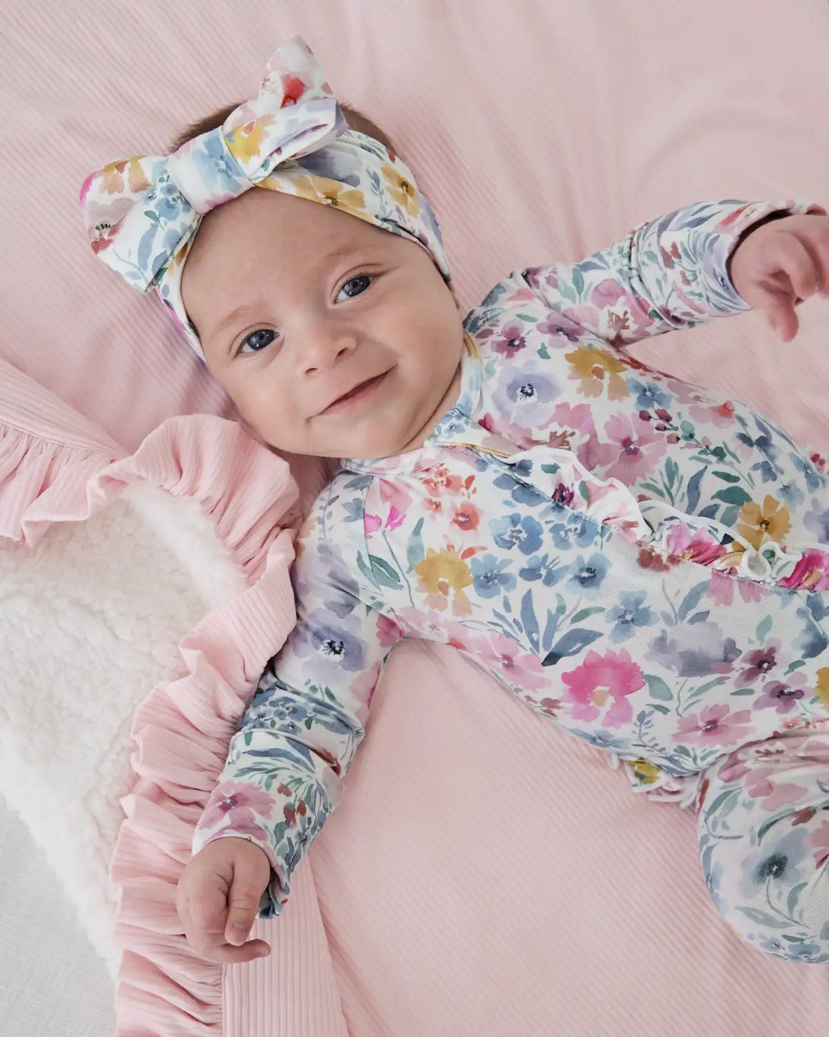 Prima Pink Ribbed Ruffle Mini Cloud Blanket®
