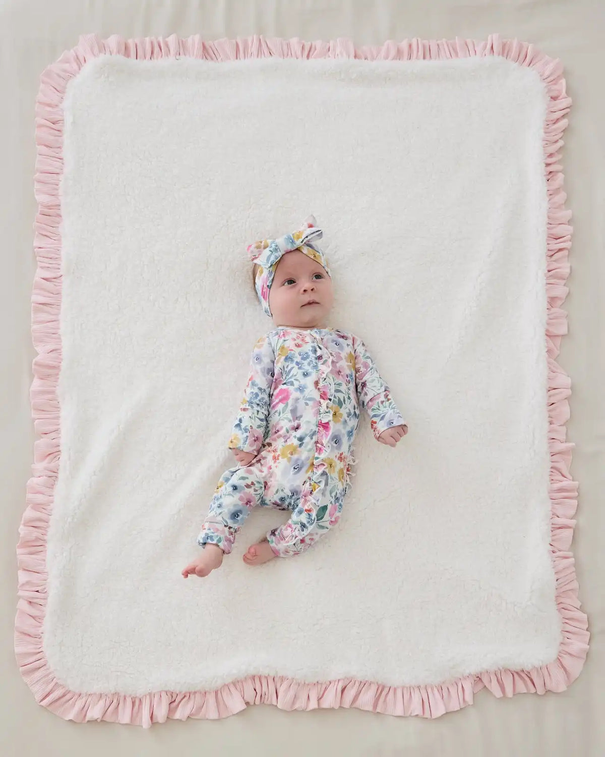 Prima Pink Ribbed Ruffle Mini Cloud Blanket®