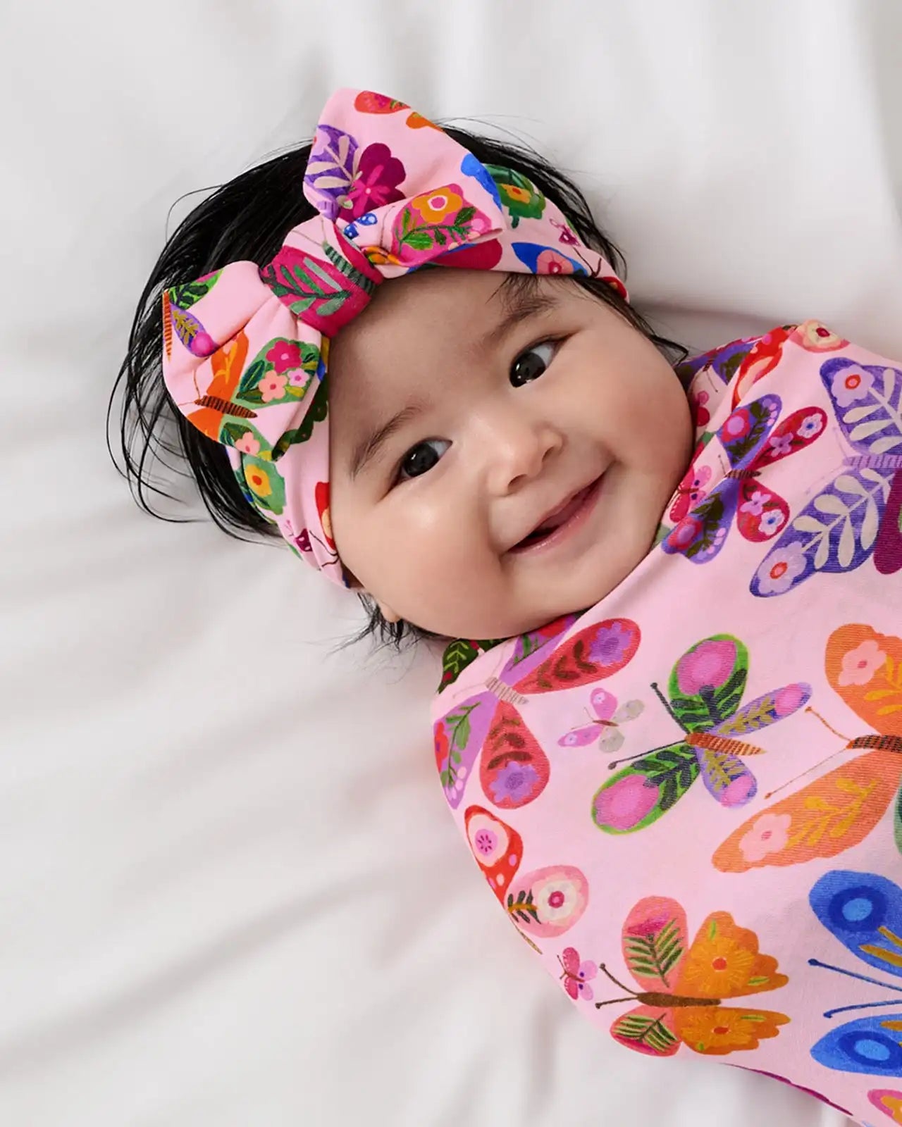 Flutter Garden Swaddle & Luxe Bow Headband Set