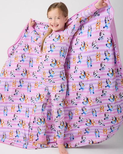 Bluey Dance All Day Pink Large Cloud Blanket®