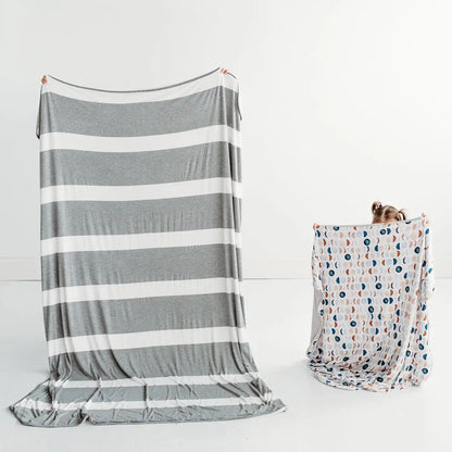Heather Gray Wide Stripe Oversized Cloud Blanket®