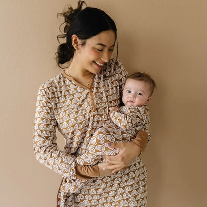 Rust Rainbows Women's Pajama Top